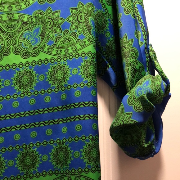 3/$15 Zara basic blouse - Picture 2 of 4